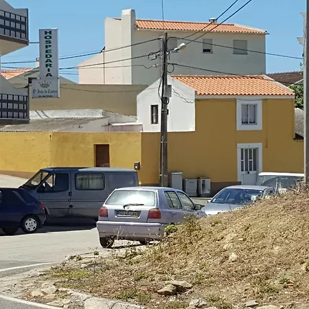 Pensjonat Hospedaria D'ines De Castro Atouguia Da Baleia