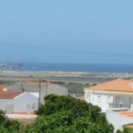 Pensjonat Hospedaria D'ines De Castro Atouguia Da Baleia
